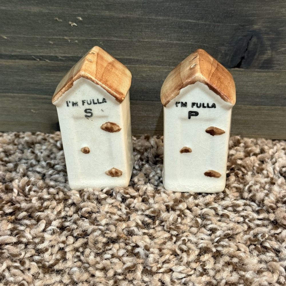 "I'm Fulla" S and P 2 1/2" Ceramic Salt and‎ Pepper Shakers Outhouse Retro Decor
